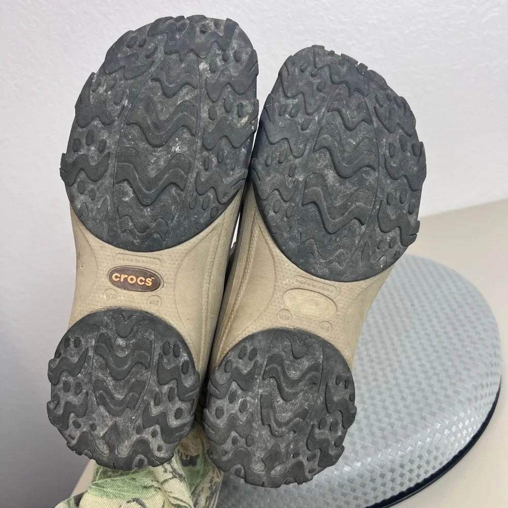 Crocs Bite Trailbreaker Sandals Womens 10 Or Mens 8 Water Hiking Shoes Outdoor